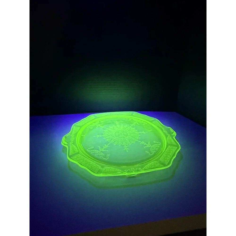 VTG‎ Uranium Anchor Hocking Glass Cake Plate Stand Princess Green Depression